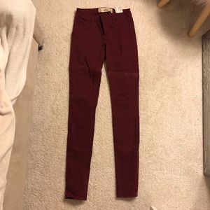 Hollister Maroon Jeans - Super Skinny